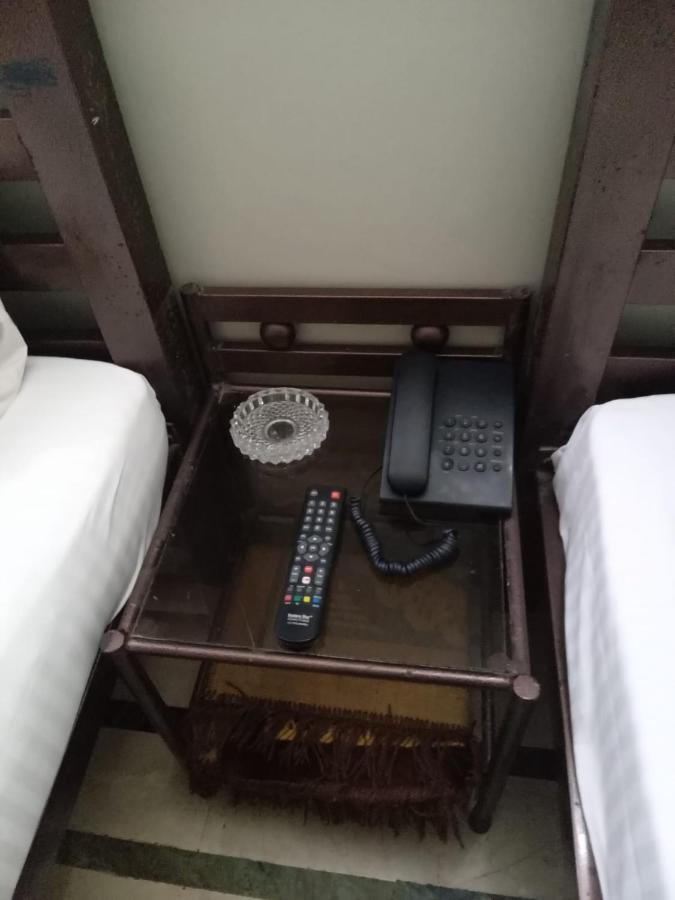 New Hotel Chilton Karaçi Dış mekan fotoğraf